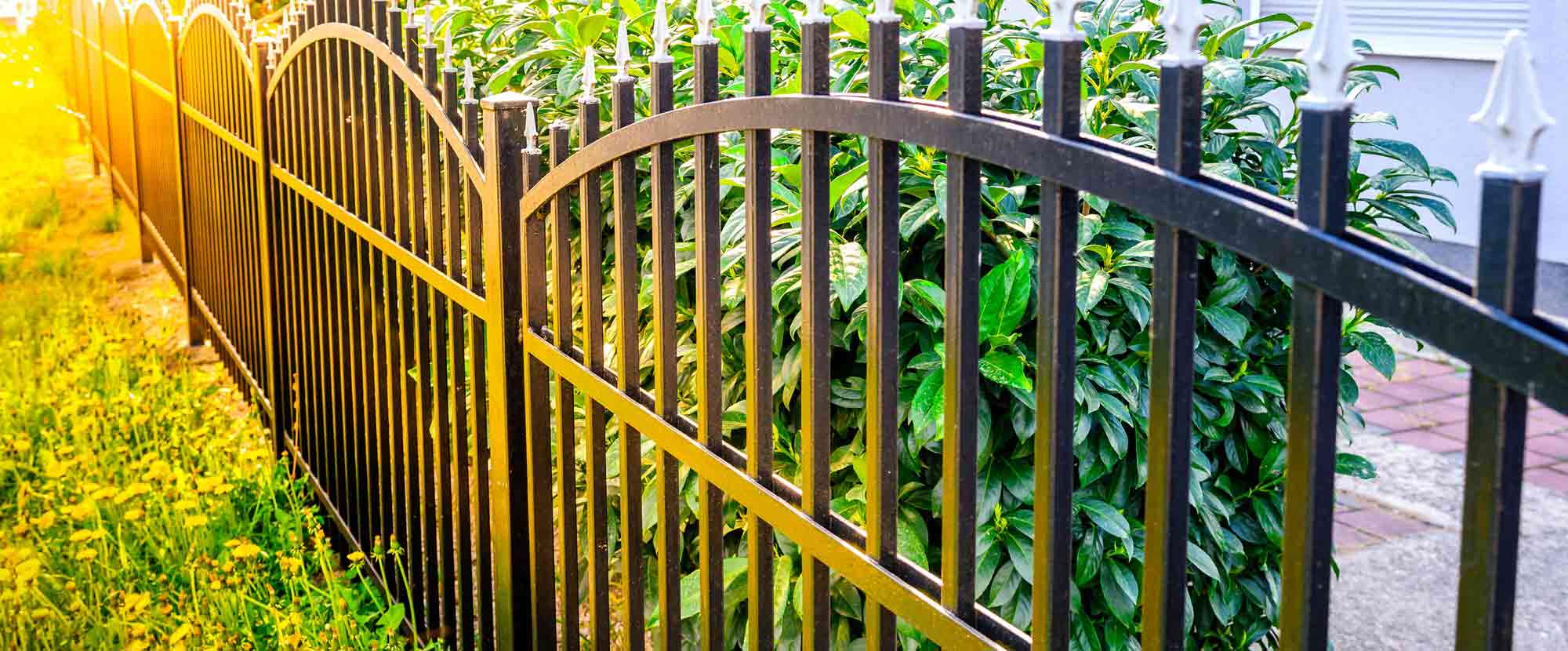 See How Easily You Can Get a Top-Quality Fence